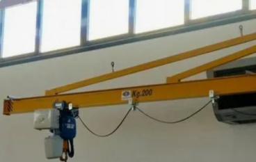 Кран-укосина 2 т: надежное решение для подъема грузов